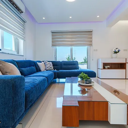 Cobalt - 4 Beds Exceptional In * Ajia Napa