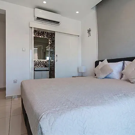 Cobalt - 4 Beds Exceptional In Willa