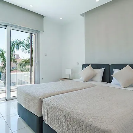 Cobalt - 4 Beds Exceptional In Willa Ajia Napa