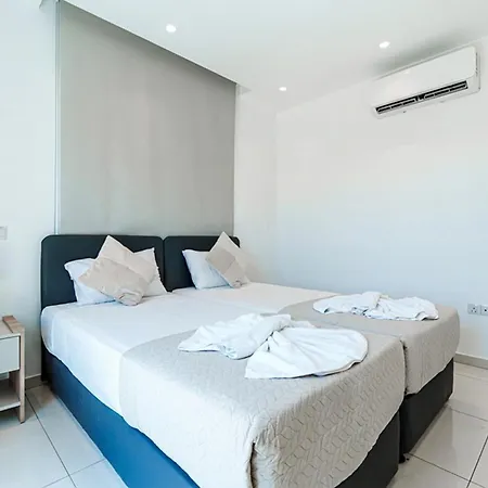 Cobalt - 4 Beds Exceptional In Ajia Napa