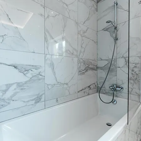 Cobalt - 4 Beds Exceptional In Ajia Napa