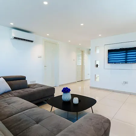 Cobalt - 4 Beds Exceptional In Willa *