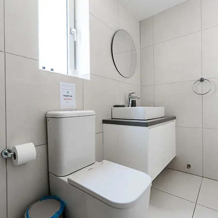 Willa Cobalt - 4 Beds Exceptional In